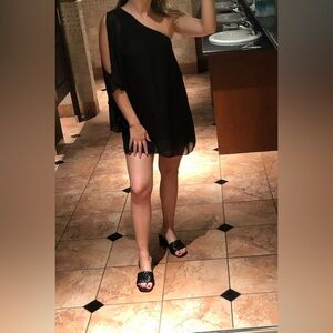 Elegant Black One-Shoulder Top